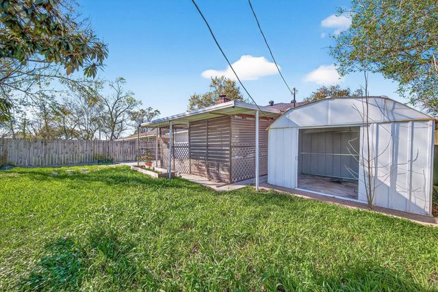 12043 Corona Lane, Houston, TX 77072