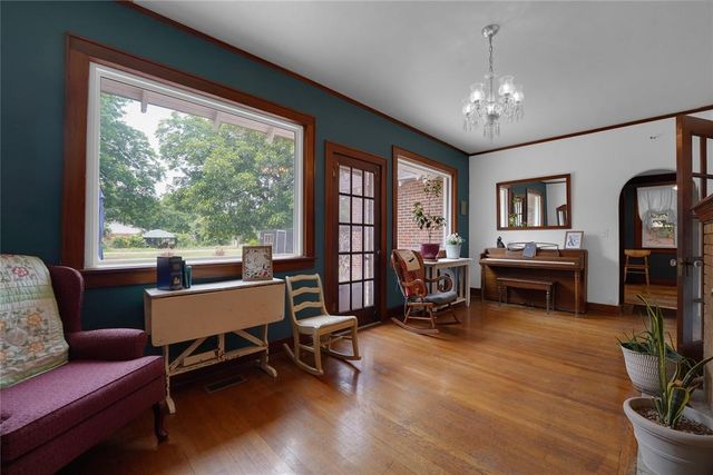 201 S Park Road, Hobart, OK 73651