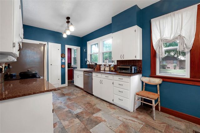 201 S Park Road, Hobart, OK 73651