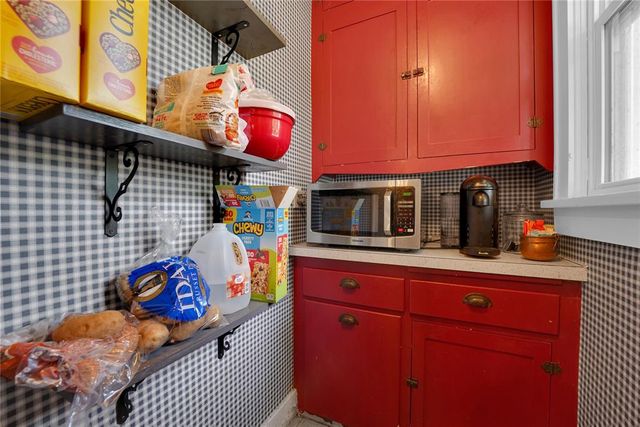 201 S Park Road, Hobart, OK 73651