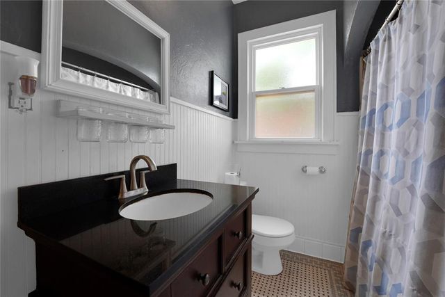 201 S Park Road, Hobart, OK 73651