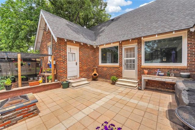 201 S Park Road, Hobart, OK 73651