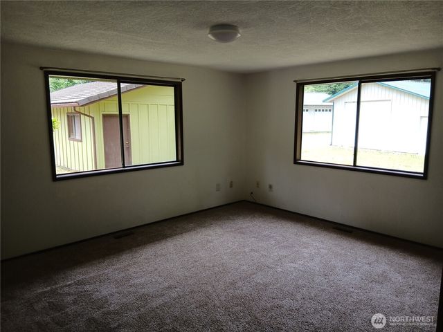 1384 Chicken Coop Road, Sequim, WA 98382