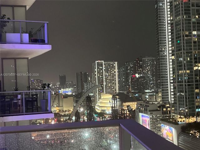 851 NE 1st Avenue 2107, Miami, FL 33132