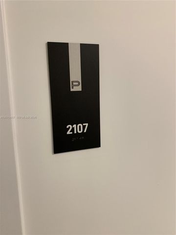 851 NE 1st Avenue 2107, Miami, FL 33132