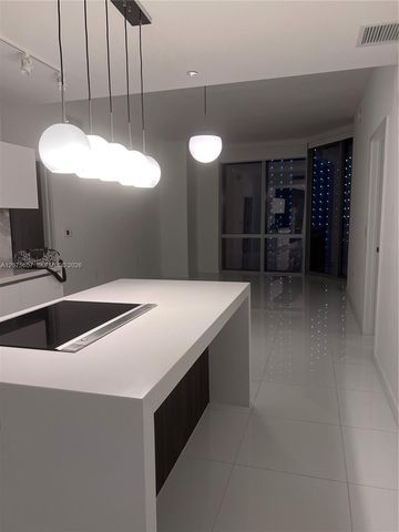 851 NE 1st Avenue 2107, Miami, FL 33132