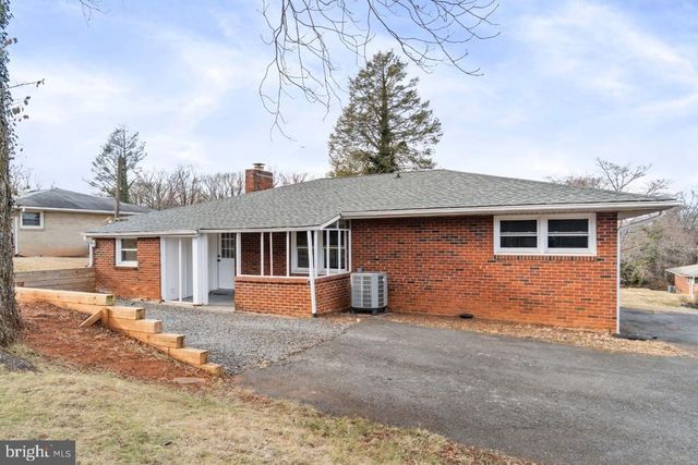 354 BERRY ST, Orange, VA 22960