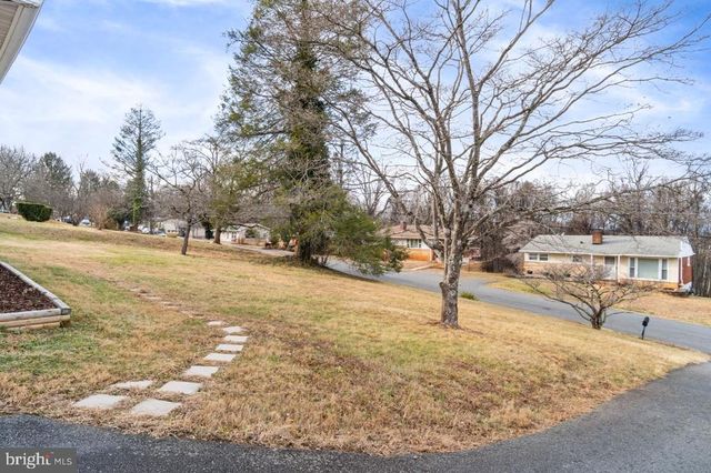 354 BERRY ST, Orange, VA 22960