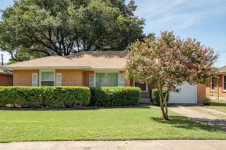 2324 Materhorn Drive, Dallas, TX 75228