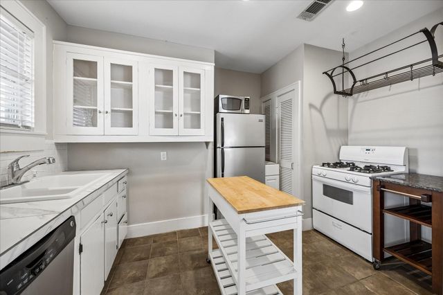 1015 Usener Street, Houston, TX 77009