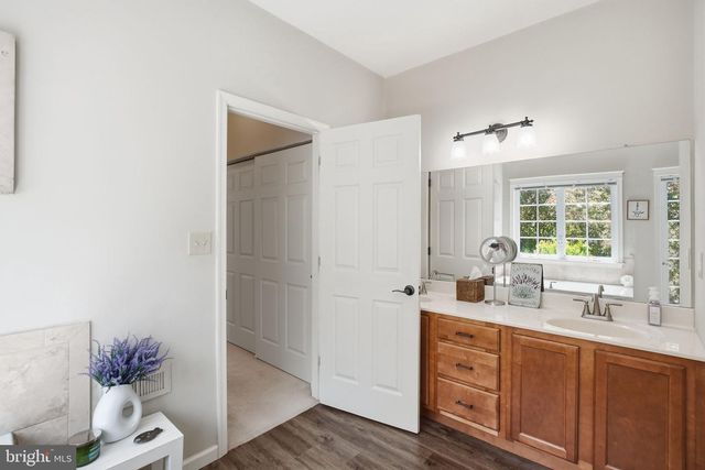 974 RICHLANDTOWN RD, Quakertown, PA 18951