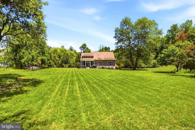 974 RICHLANDTOWN RD, Quakertown, PA 18951
