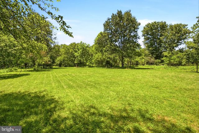974 RICHLANDTOWN RD, Quakertown, PA 18951