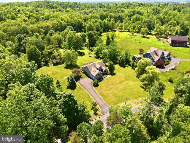 974 RICHLANDTOWN RD, Quakertown, PA 18951