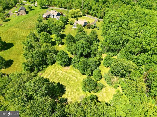 974 RICHLANDTOWN RD, Quakertown, PA 18951