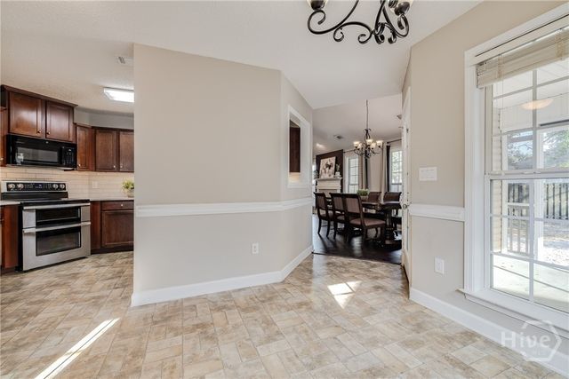 104 Sandstone Drive, Bloomingdale, GA 31302