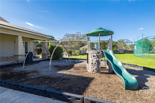 104 Sandstone Drive, Bloomingdale, GA 31302