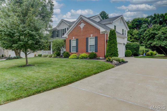 1305 Renaissance Place, Weldon Spring, MO 63304