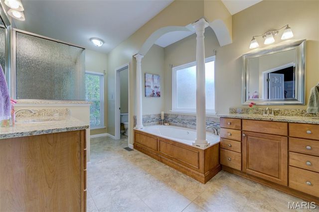 1305 Renaissance Place, Weldon Spring, MO 63304