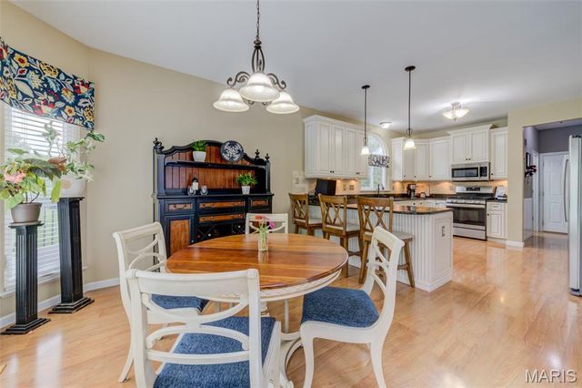 1305 Renaissance Place, Weldon Spring, MO 63304