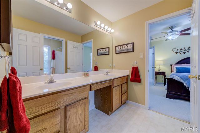 1305 Renaissance Place, Weldon Spring, MO 63304