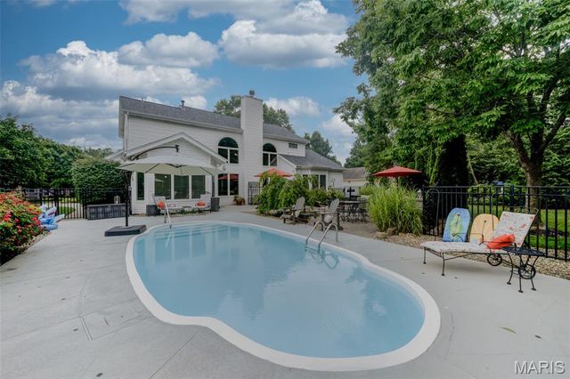 1305 Renaissance Place, Weldon Spring, MO 63304