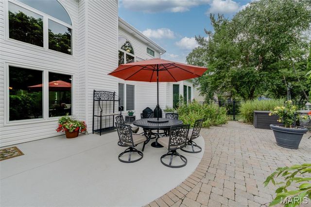 1305 Renaissance Place, Weldon Spring, MO 63304