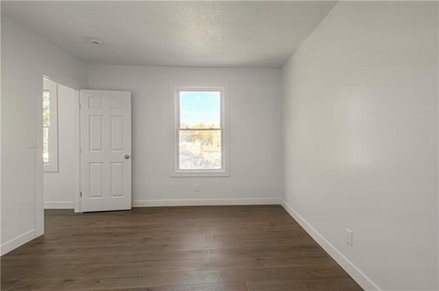 134 Bellaire Avenue, Kansas City, MO 64123