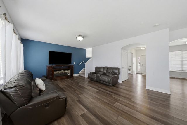 1836 Ness Way, Montgomery, IL 60538