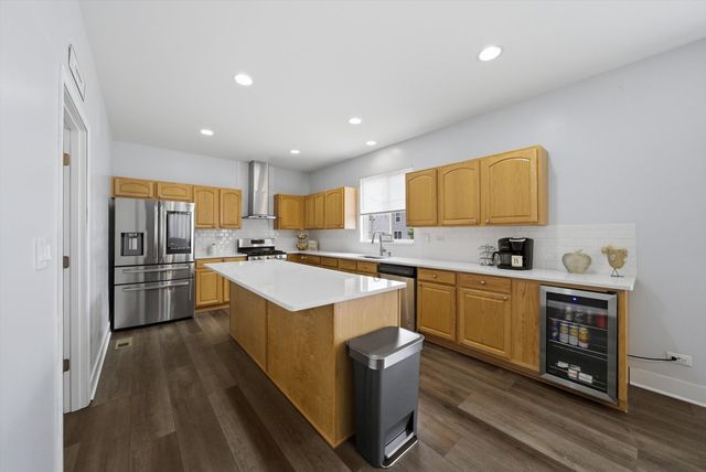 1836 Ness Way, Montgomery, IL 60538