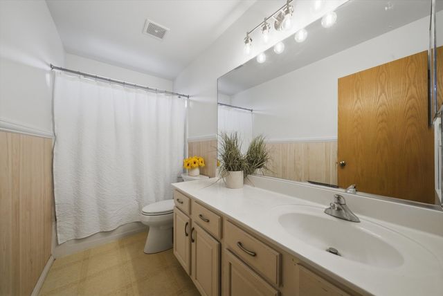 1836 Ness Way, Montgomery, IL 60538