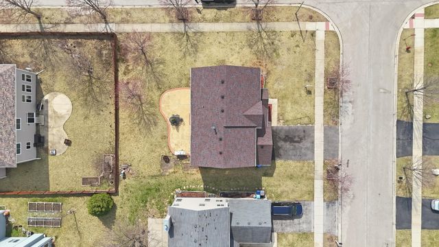 1836 Ness Way, Montgomery, IL 60538