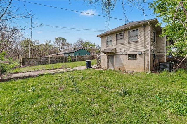 5513 Jaudon Avenue, Kansas City, MO 64130