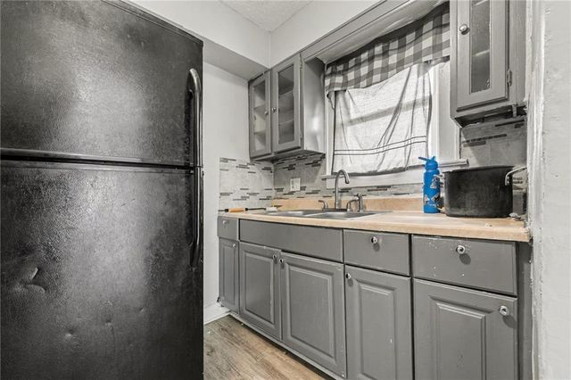 5513 Jaudon Avenue, Kansas City, MO 64130