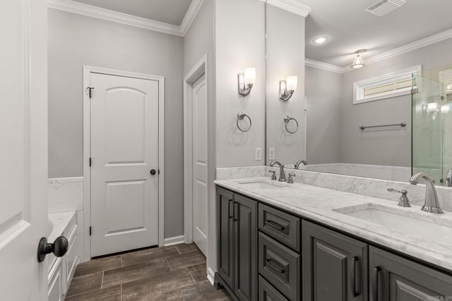 5806 C St Street, Little Rock, AR 72205