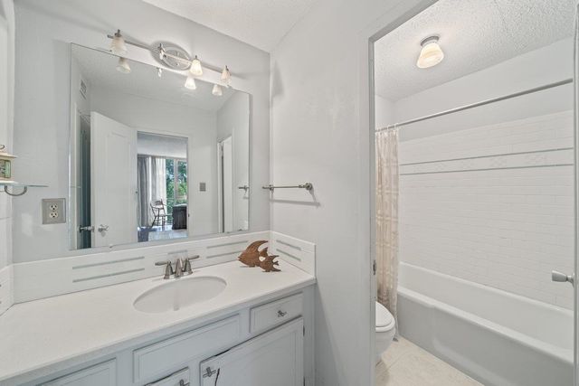 3080 Walnut Grove Rd Apt 507, Memphis, TN 38111