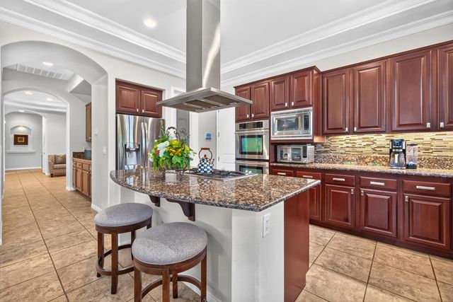 52320 Whirlaway Trail, La Quinta, CA 92253