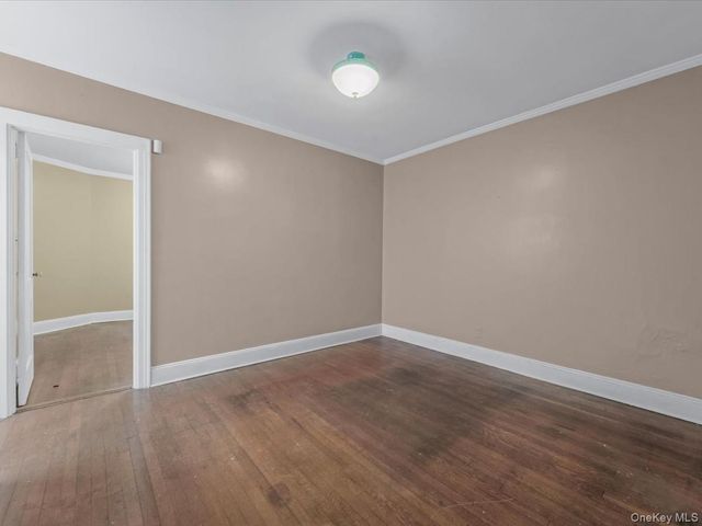 102-34 Van Wyck Expressway S, Richmond Hill S., NY 11419