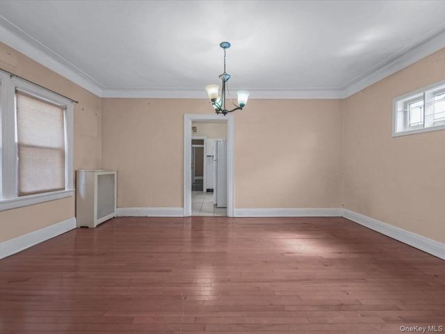 102-34 Van Wyck Expressway S, Richmond Hill S., NY 11419