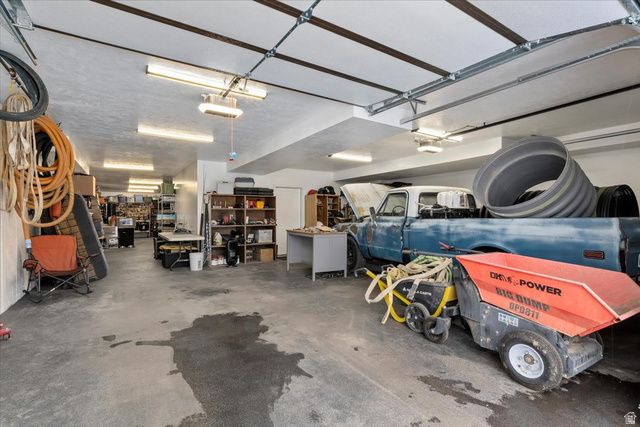 13802 S MOUNT SHAGGY DR, Herriman, UT 84096