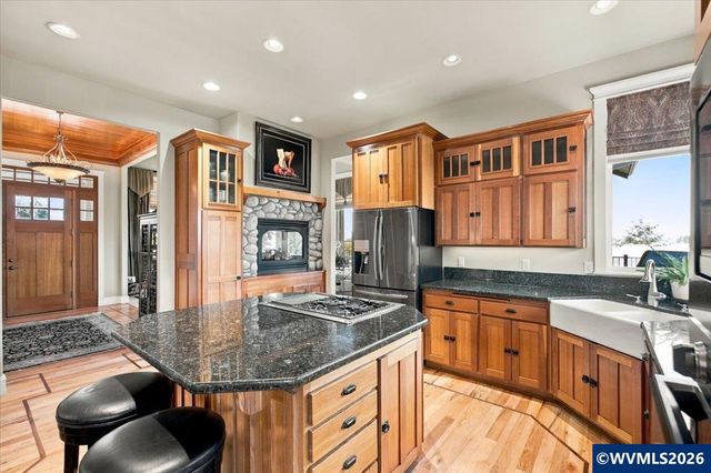 1832 Cascade Heights Dr NW, Albany, OR 97321