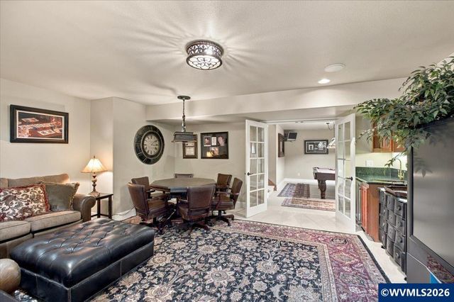 1832 Cascade Heights Dr NW, Albany, OR 97321