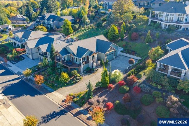 1832 Cascade Heights Dr NW, Albany, OR 97321