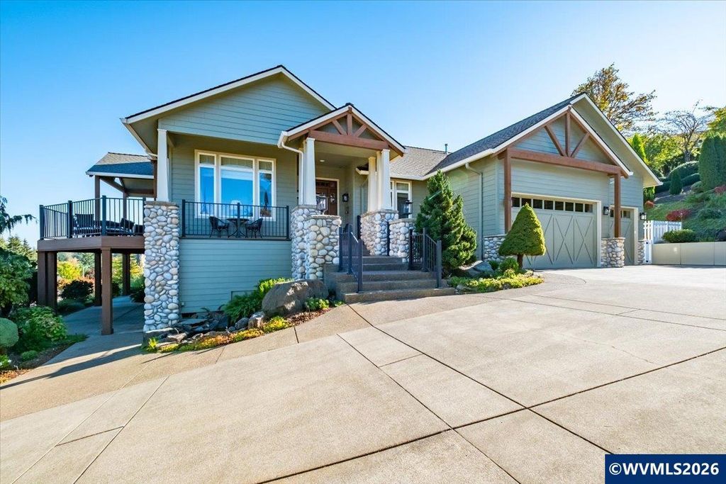 1832 Cascade Heights Dr NW, Albany, OR 97321
