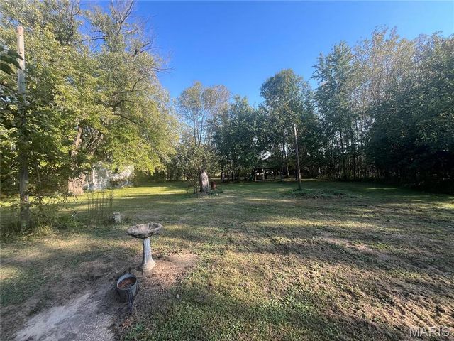 2476 Flatwoods Road, O'fallon, MO 63366