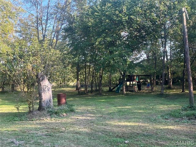 2476 Flatwoods Road, O'fallon, MO 63366