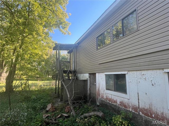 2476 Flatwoods Road, O'fallon, MO 63366