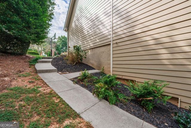 309 Laurel Glen Crossing, Canton, GA 30114