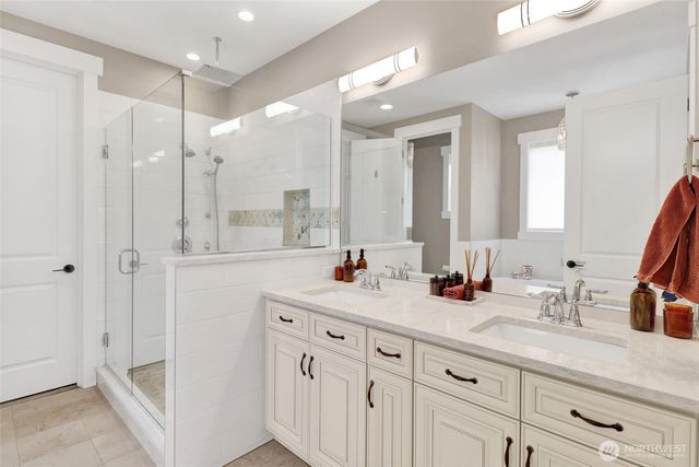24030 Dolphin Lane, Mount Vernon, WA 98274