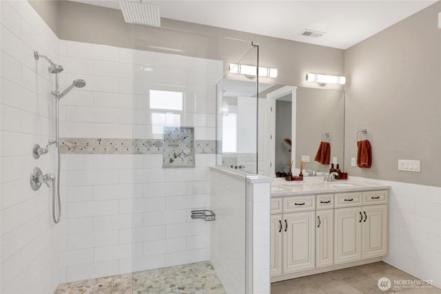 24030 Dolphin Lane, Mount Vernon, WA 98274